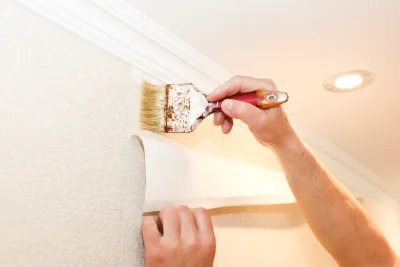 Pose de papier peint à Ablon — revêtements muraux et toiles de verre